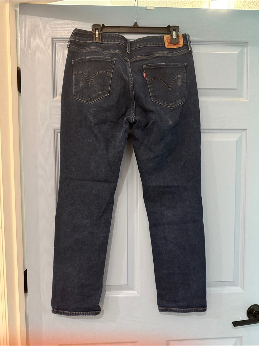 Levi’s Dark Wash Women’s Jeans size 16 - Picture 2 of 5